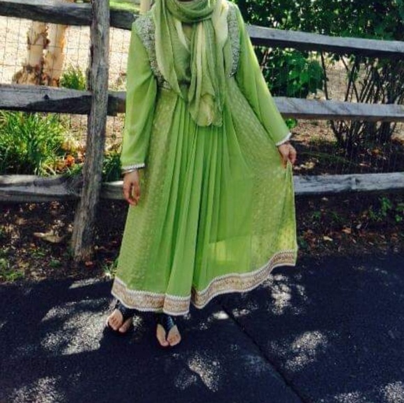 Indian Light Green Chiffon Anarkali - Picture 3 of 4